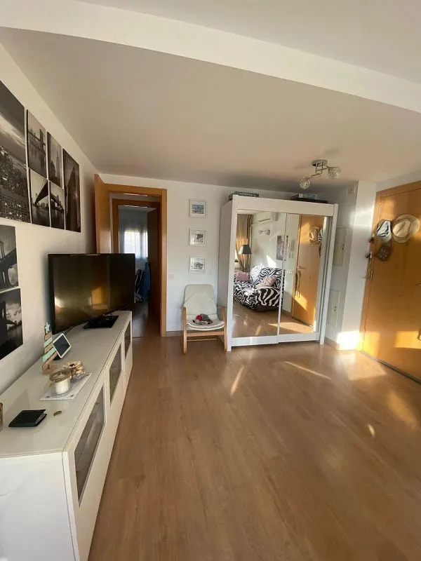 Séjour - Apartment with Pool in Plaza de la Vinya