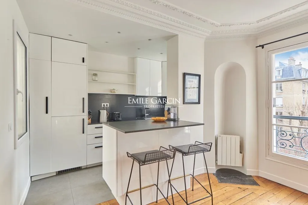 Cuisine - Appartement de Luxe avec Jardin à Paris