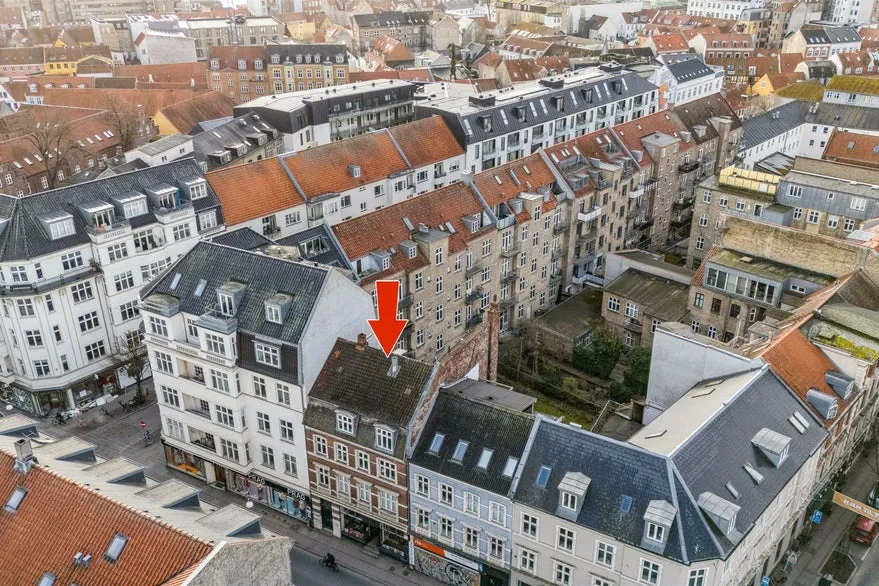 Vue aérienne - Charming Townhouse with Shop in Latin Quarter