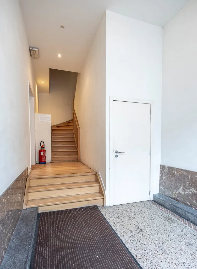 Entrée - Duplex Penthouse avec Terrasse à Forest