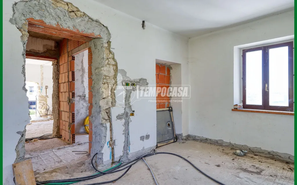 Pièces - Rustic House with Panoramic Views in Arcisate