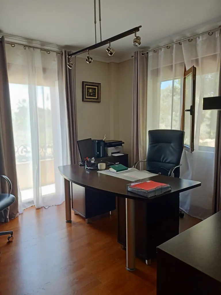 Bureau - Luxury Villa with Pool in Ciudad Quesada