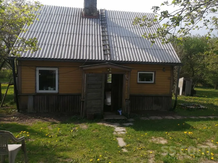 Maison 2 pièces à Saldus un raj.
