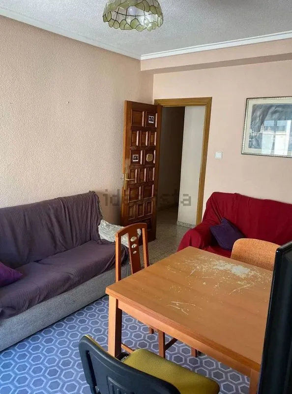 Elutuba - Student-Friendly Flat with Balcony in Salamanca