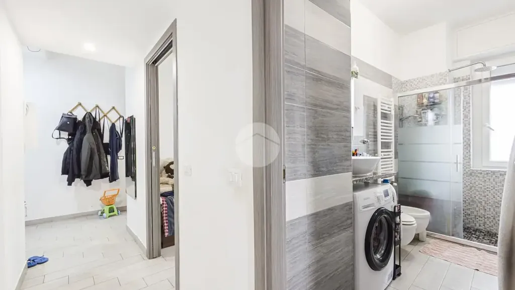 Pesuköök - Rustic-Style Flat with Balcony in Milan