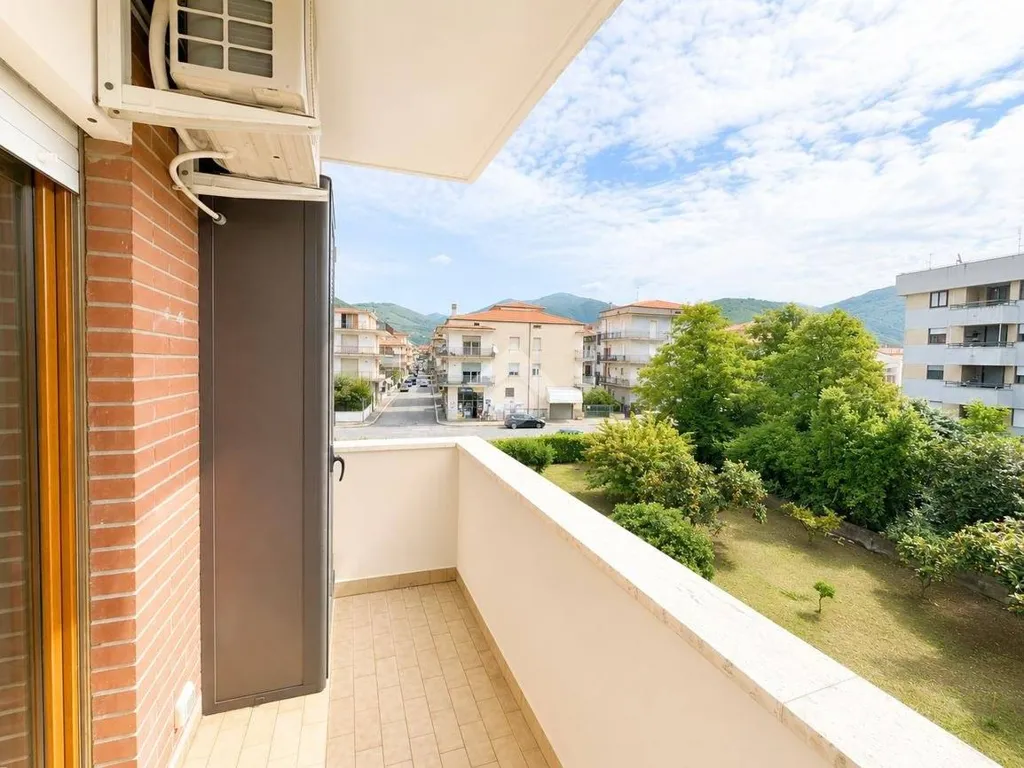 Balcone - Apartment with Balcony in Fondi