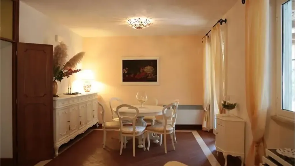 Söögituba - Villa with Pool near Forte Dei Marmi