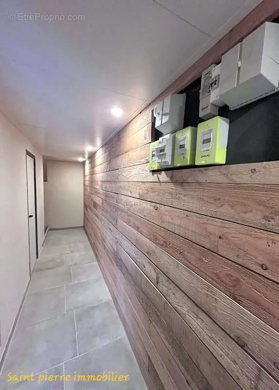 Entrée - Complexe d'Appartements de Luxe avec Piscine à Martigues