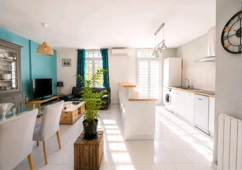 Cuisine - Appartement avec balcon côté théâtre à Victor Hugo