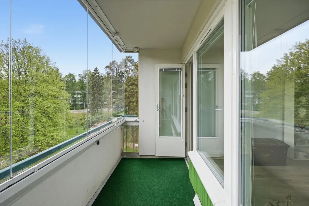 Rõdu - Apartment with Balcony in Tapiola