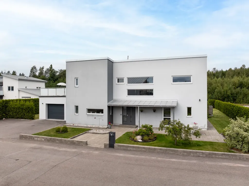 Välivaade - Contemporary Villa with Rooftop Terrace in Bråstorp