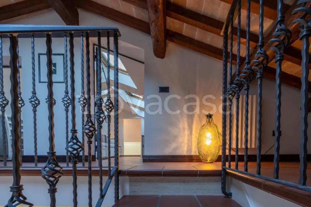 Pièces - Prestigious Apartment with Piazza View in Fano