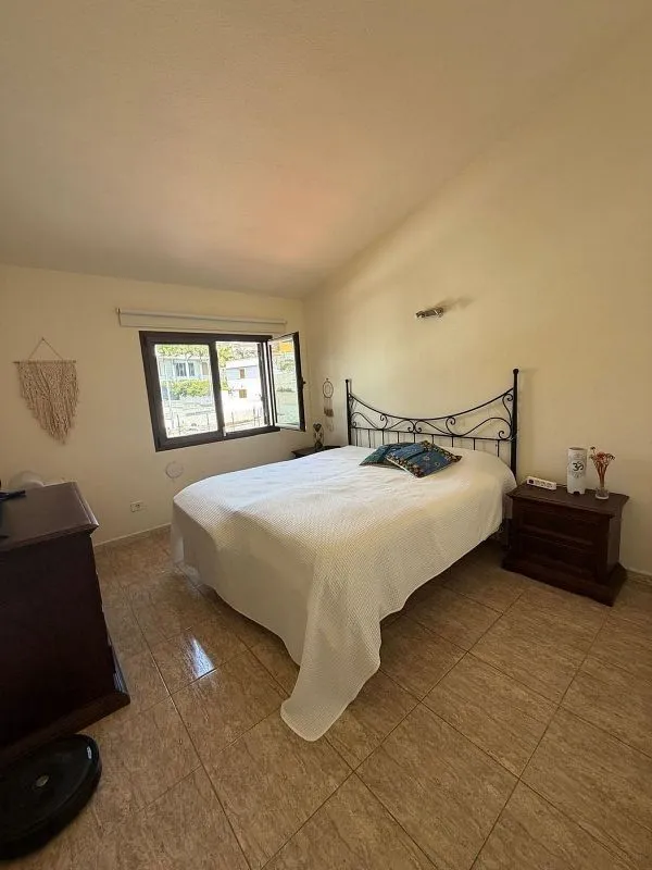 Magamistoad - Chalet with Sea View in Radazul