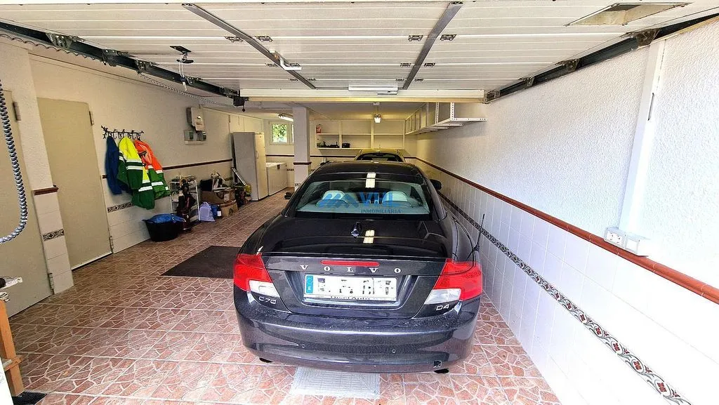 garage