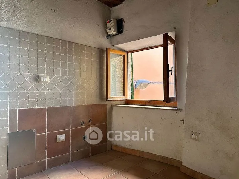 Vannitoad - Tuscan-Style Apartment with Stone Facade in Montescudaio