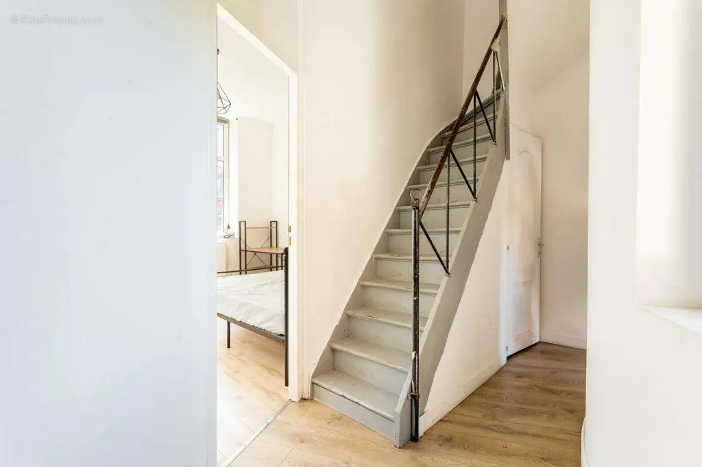 Stanze - 6-Piece House with Colocation Potential in Roubaix