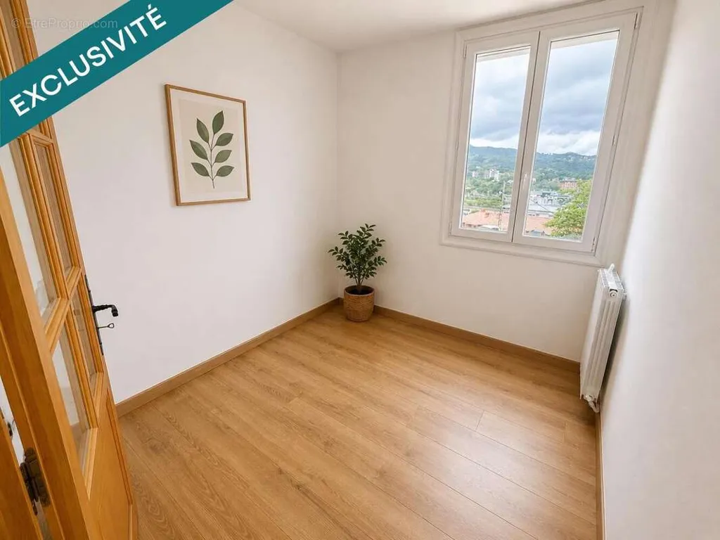 Pièces - Appartement avec Terrasse à Ajaccio, Castel Vecchio