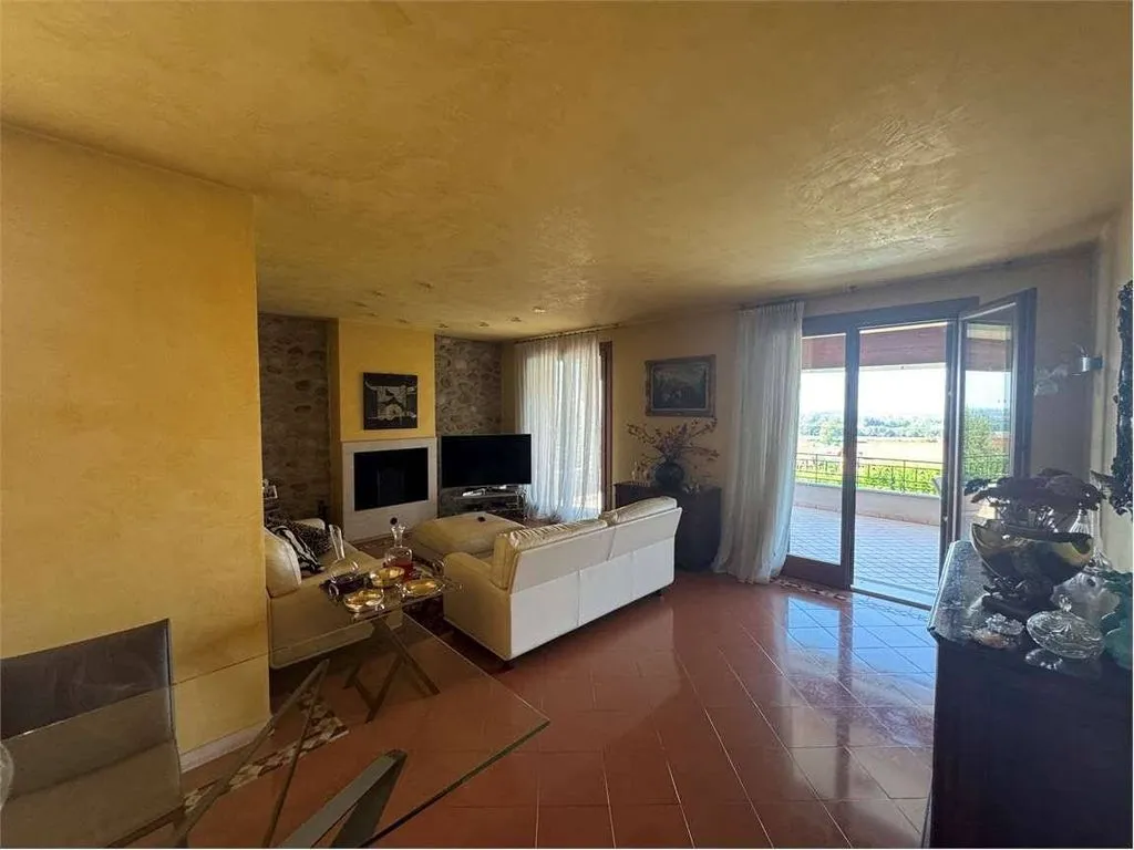 Elutuba - Luxury Villa with Pool in Volta Mantovana