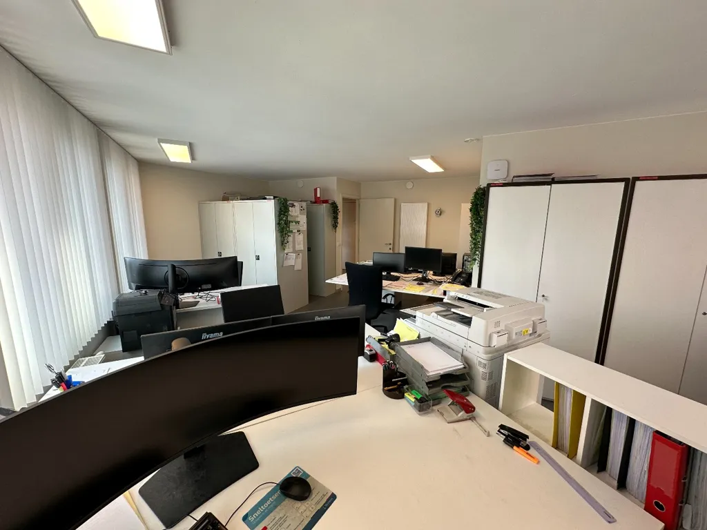 Bureau - Espace de Bureau avec Parking à Torhout