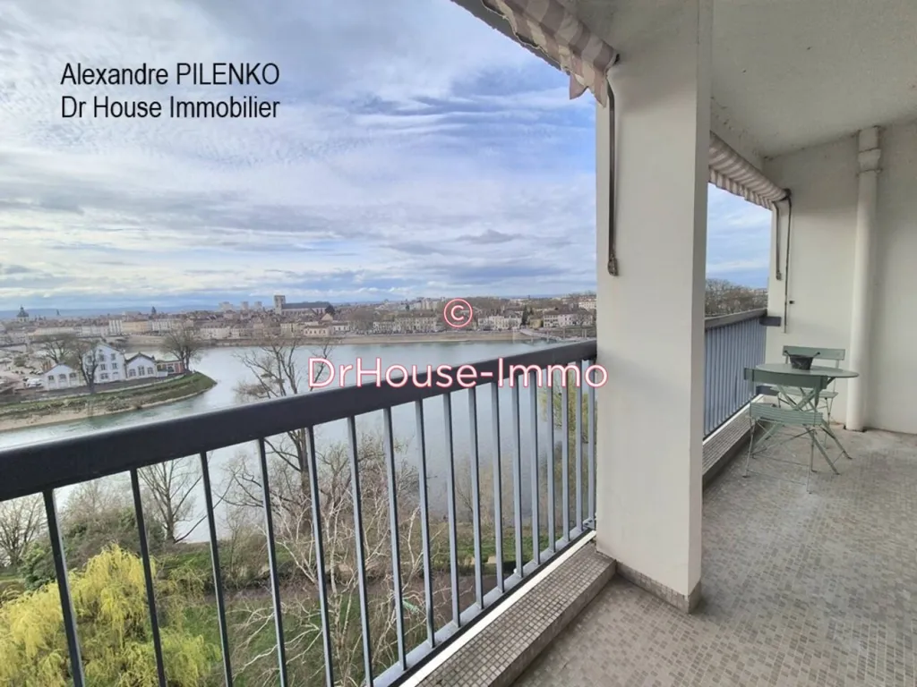 Rõdu - Spacious Flat with River View in Chalon-Sur-Saone