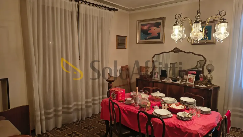 Salle à manger - Villa Apartment with Courtyard in Sassuolo