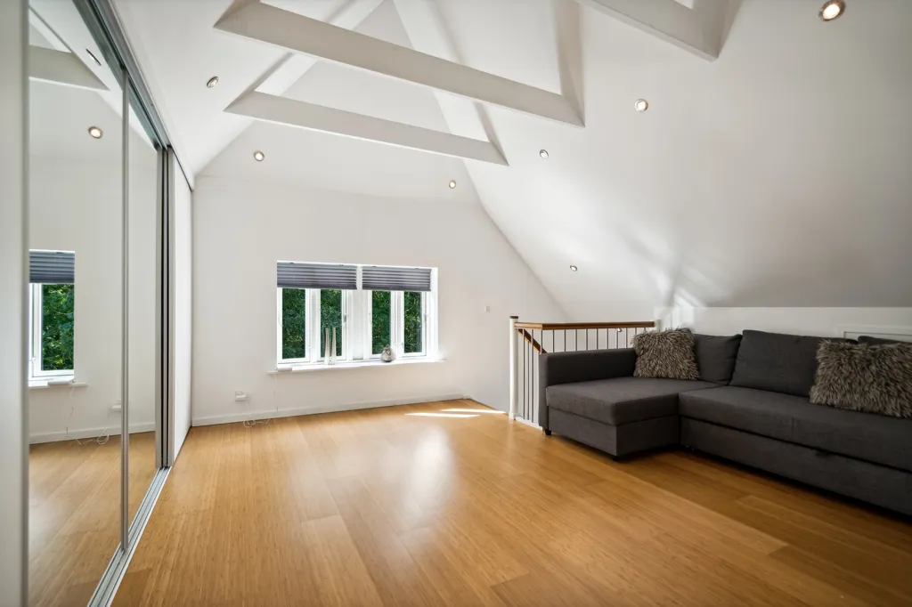 Stanze - Architect-Designed Farmhouse with Stables in Brande
