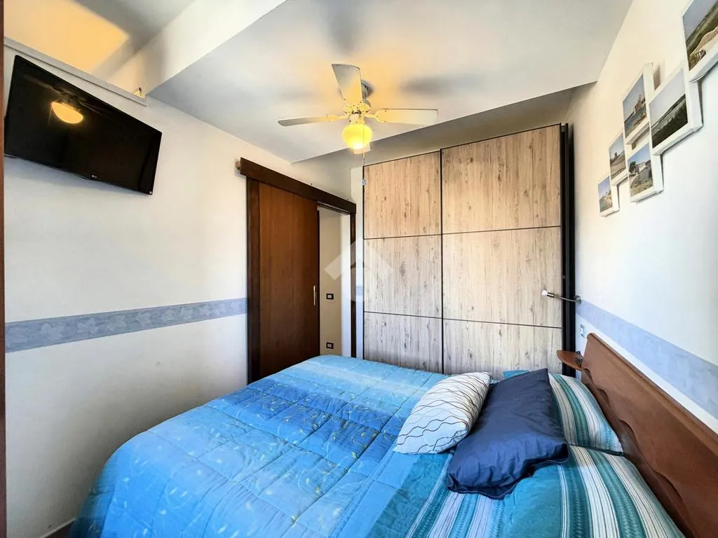 Chambres - Rustic 3-Bedroom Apartment Near Beach in Ardea
