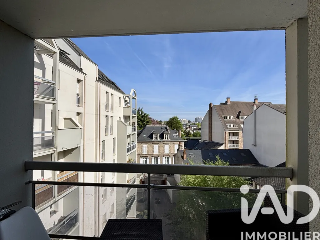 Balcon - Appartement 2 Pièces avec Balcon au Quartier Madeleine
