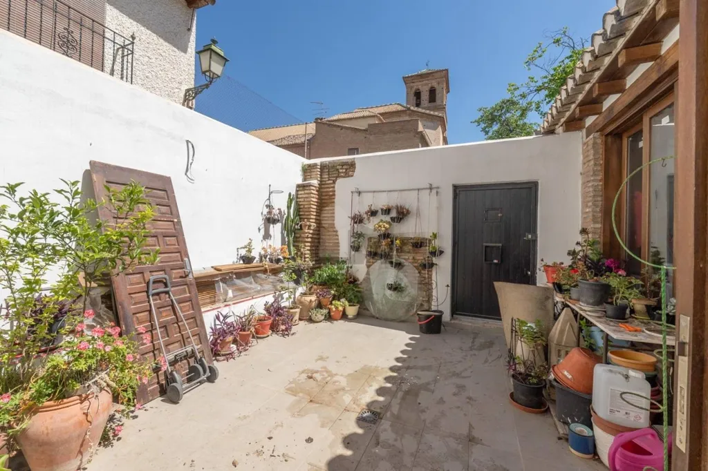Aed - Corner Chalet with Terraces in Albaicín