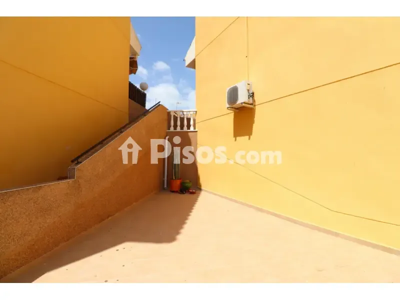 Aed - East-Facing Semi-Detached House with Pool in Algorfa
