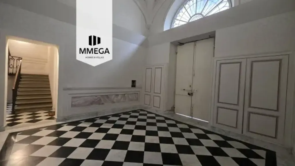 Esik - Historic Studio Apartment in Oltrarno, Florence