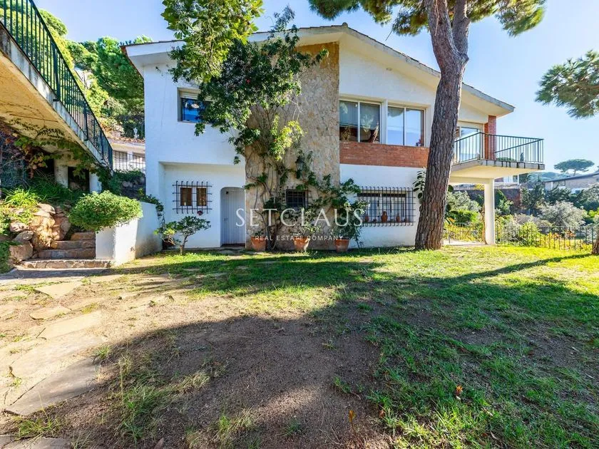 Jardin - Chalet with Private Pool in Cala Canyelles, Lloret de Mar