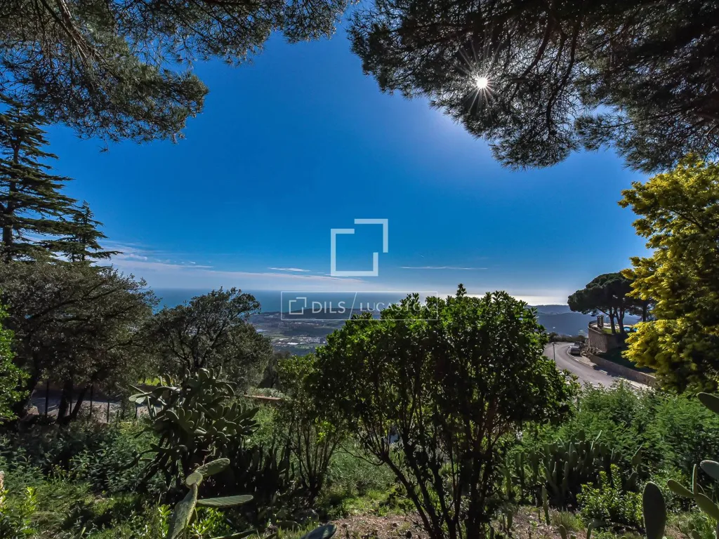Jardin - Building Plot with Sea Views in Platja d'Aro