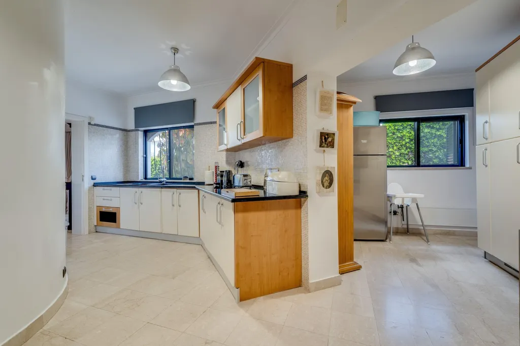 Kitchen - Sea View Villa with Pool in Alvor