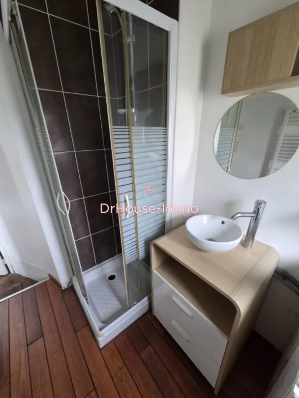 Bagni - Bright 2-Bed Flat near Troyes Centre