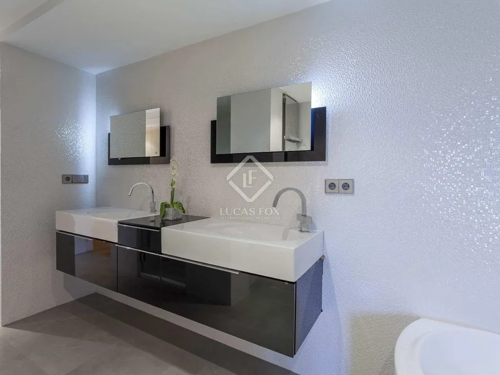 Salles de bain - Luxury Apartment with River View in Valencia