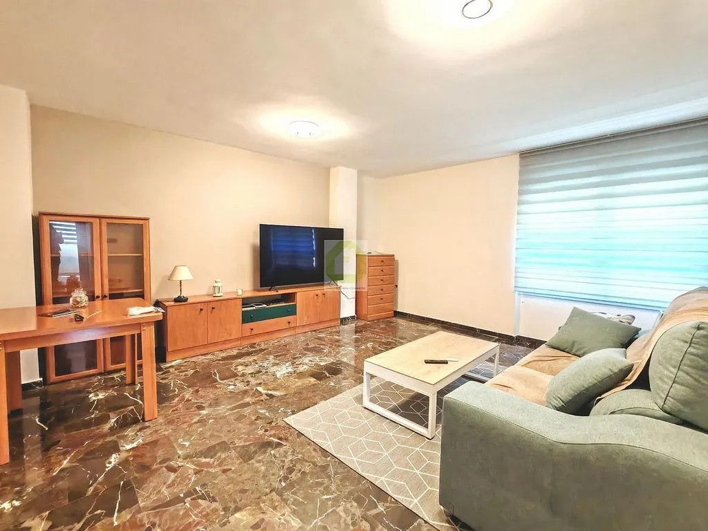 Séjour - Furnished Flat with Air Conditioning in Cervantes