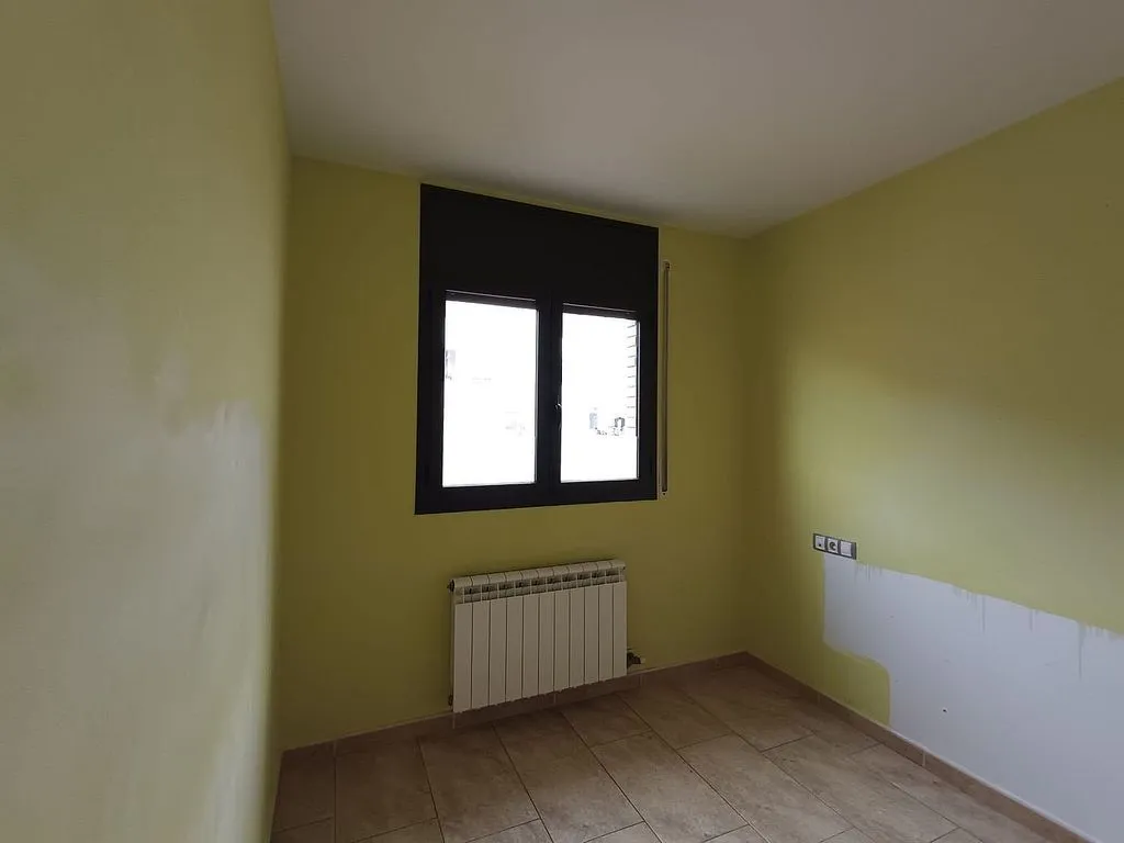Rooms - 1-Bedroom Apartment in Alcarràs