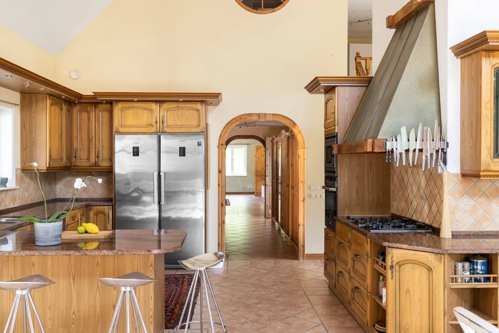 Cuisine - Equestrian Facility with Pool in Helsingborg
