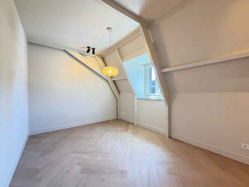 Toad - Luxury Maisonette in Restored Monument, Eindhoven