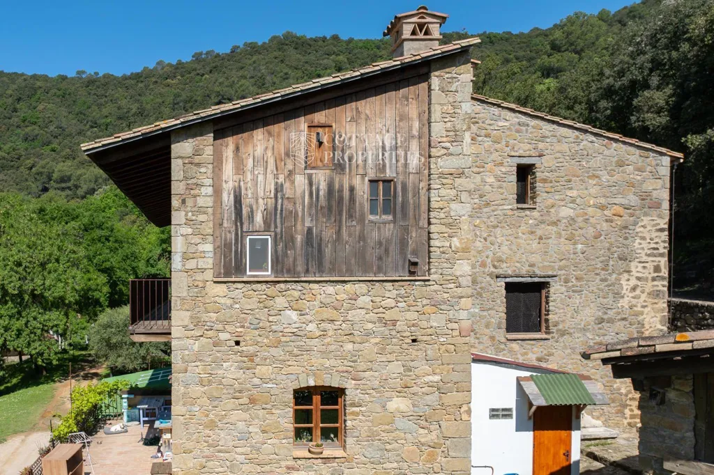 Extérieur - Sustainable Farmhouse with Panoramic Views in Pla de l'Estany
