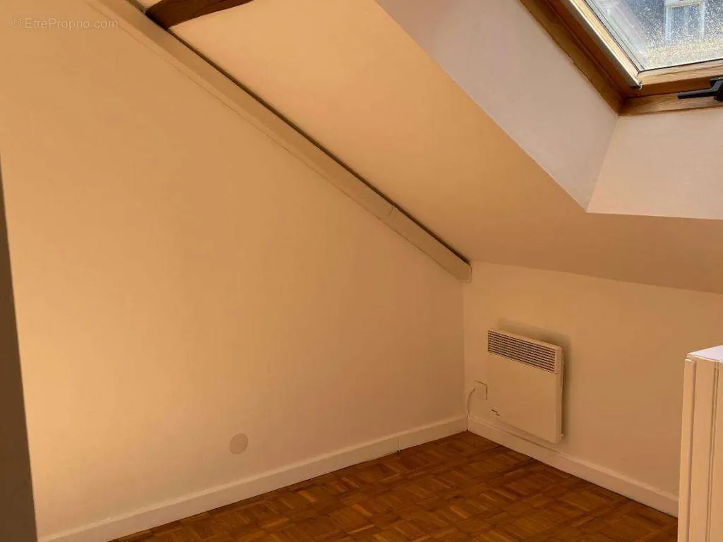 Toad - Duplex with Garden in Precysur Oise Centre
