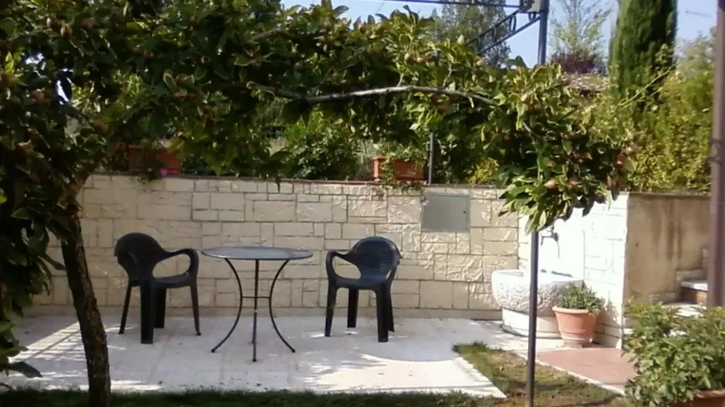 Terrass - Rustic Casale with Private Garden in Poggibonsi
