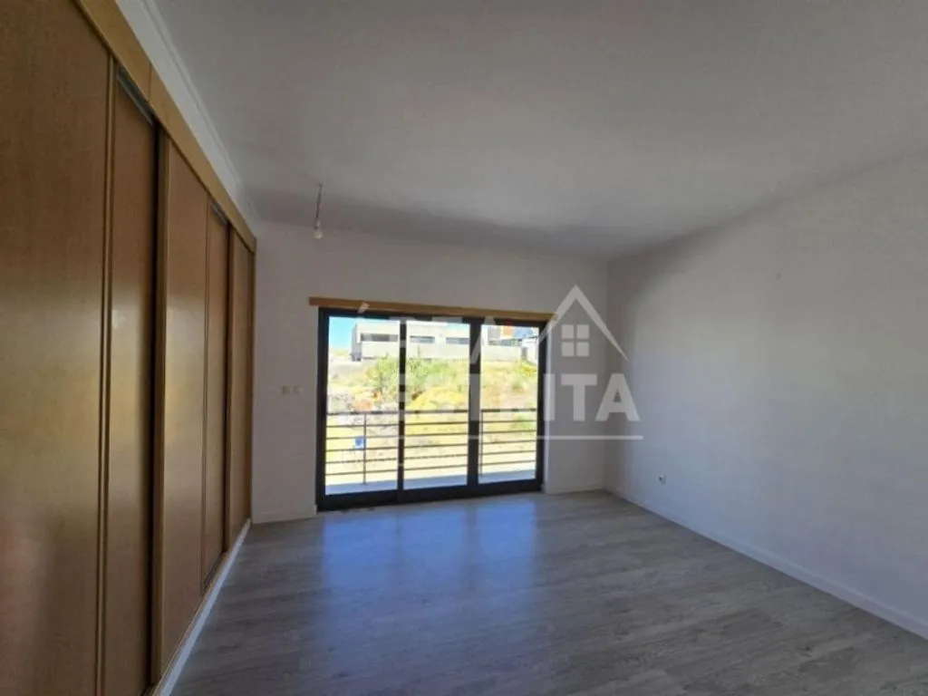 Chambres - Luxury Detached House with Garden in Almada