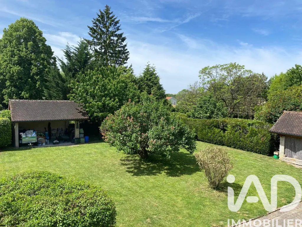Jardin - Maison 5 pièces à Bouvesse-Quirieu
