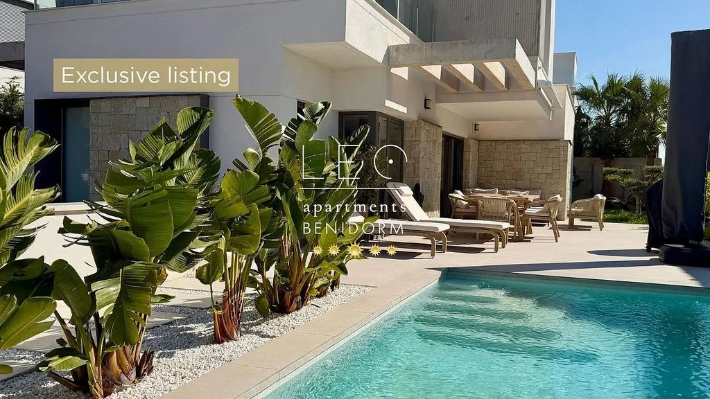 Piscine - Luxury Villa with Sea Views in Finestrat