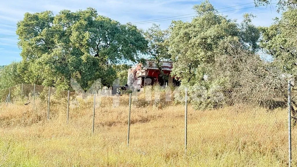 Aed - Rustic Finca with Pool in El Ronquillo