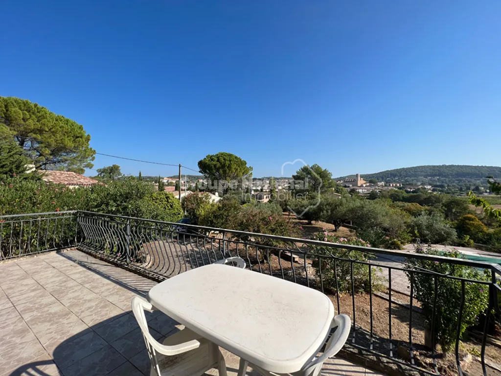 Terrasse - Villa avec piscine et vue panoramique à Lorgues