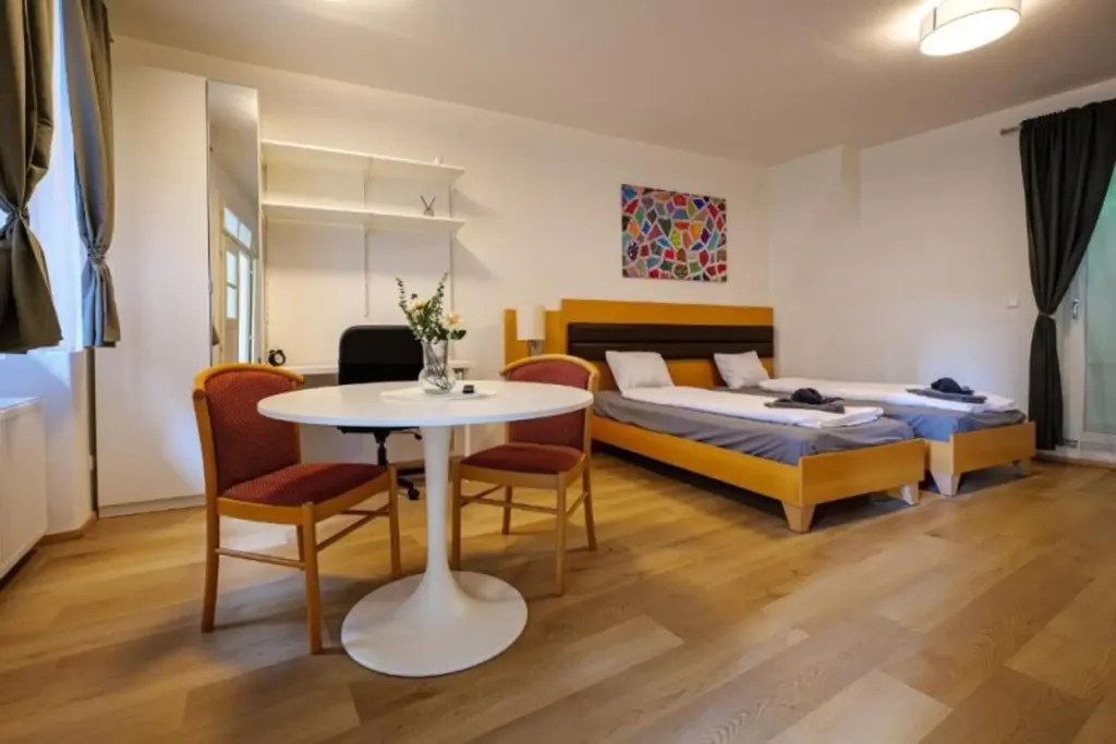Chambres - Serviced Apartment in Geidorf, Graz