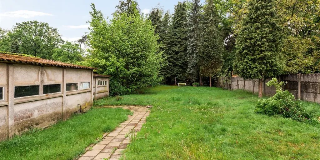 Jardin - Maison à Renover avec Jardin à Olmen